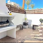 别墅 Flamingo ,private Pool & Sea View 圣纳帕
