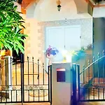 Flamingo ,private Pool & Sea View Villa *