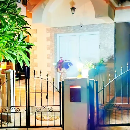 Flamingo ,private Pool & Sea View Villa *