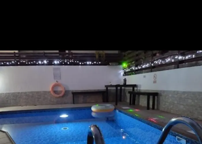 Flamingo ,private Pool & Sea View アヤナパ